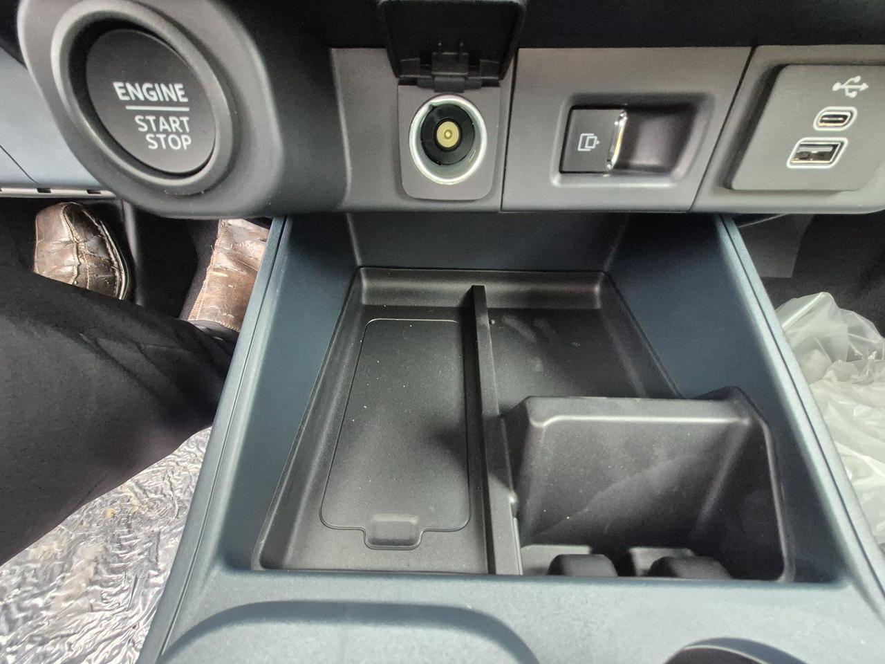 2026 Ford Maverick LARIAT, MOON ROOF, 360 CAMERA, ADAPTIVE CRUISE Photo