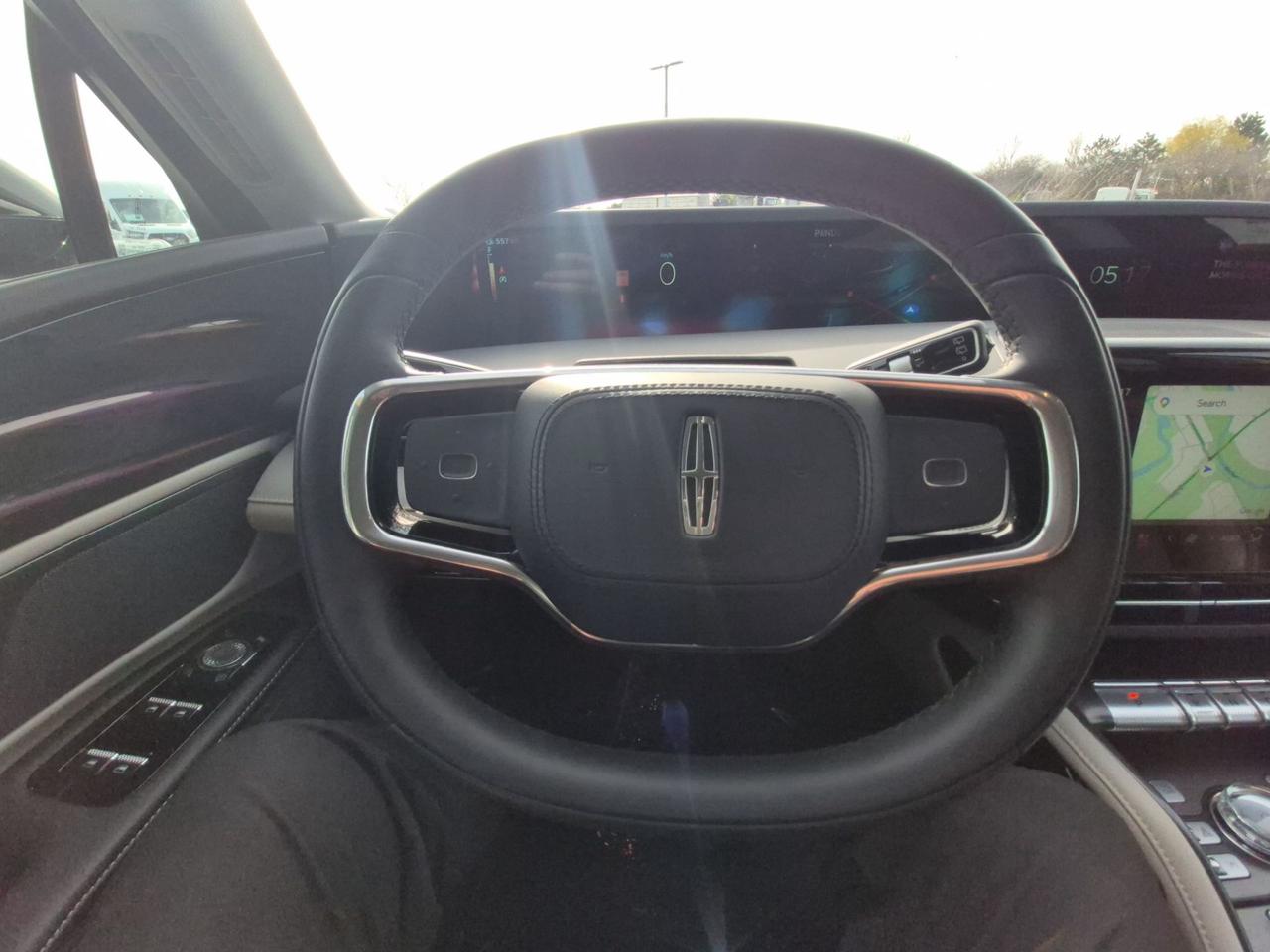 2025 Lincoln Nautilus AWD, GREAT ON GAS, 19" RIMS, NICELY EQUIPPED! Photo