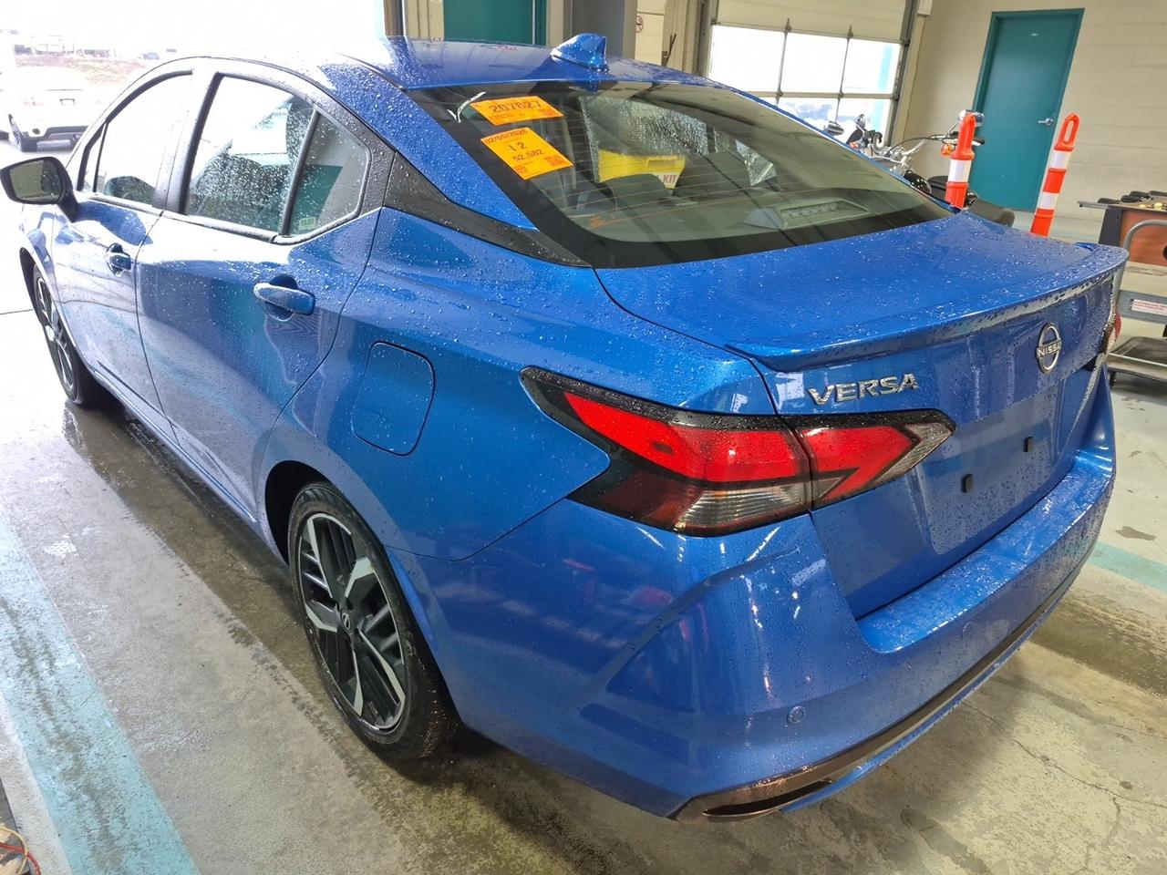 2024 Nissan Versa SR Photo