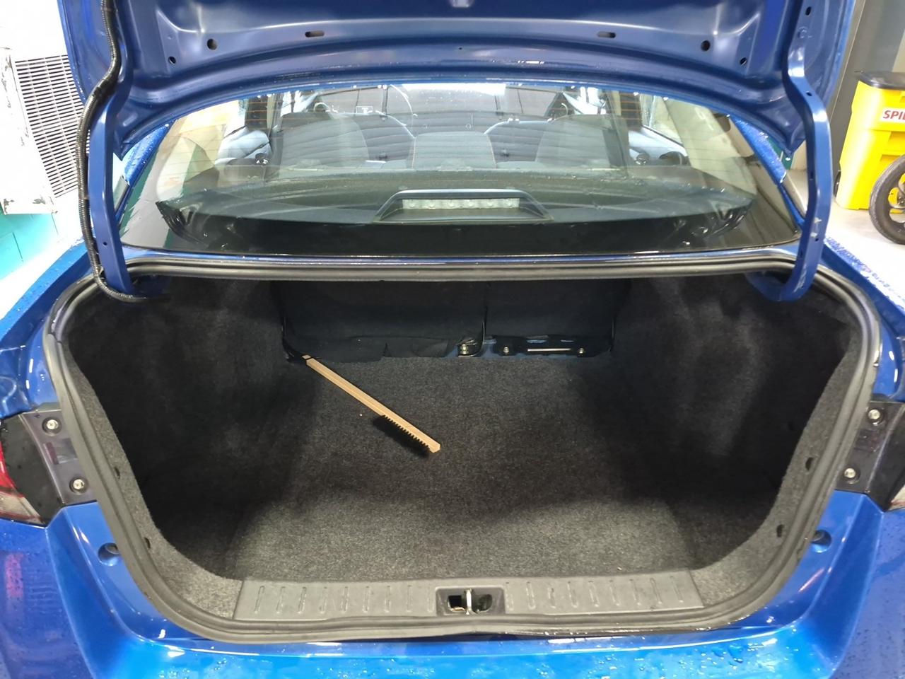 2024 Nissan Versa SR Photo