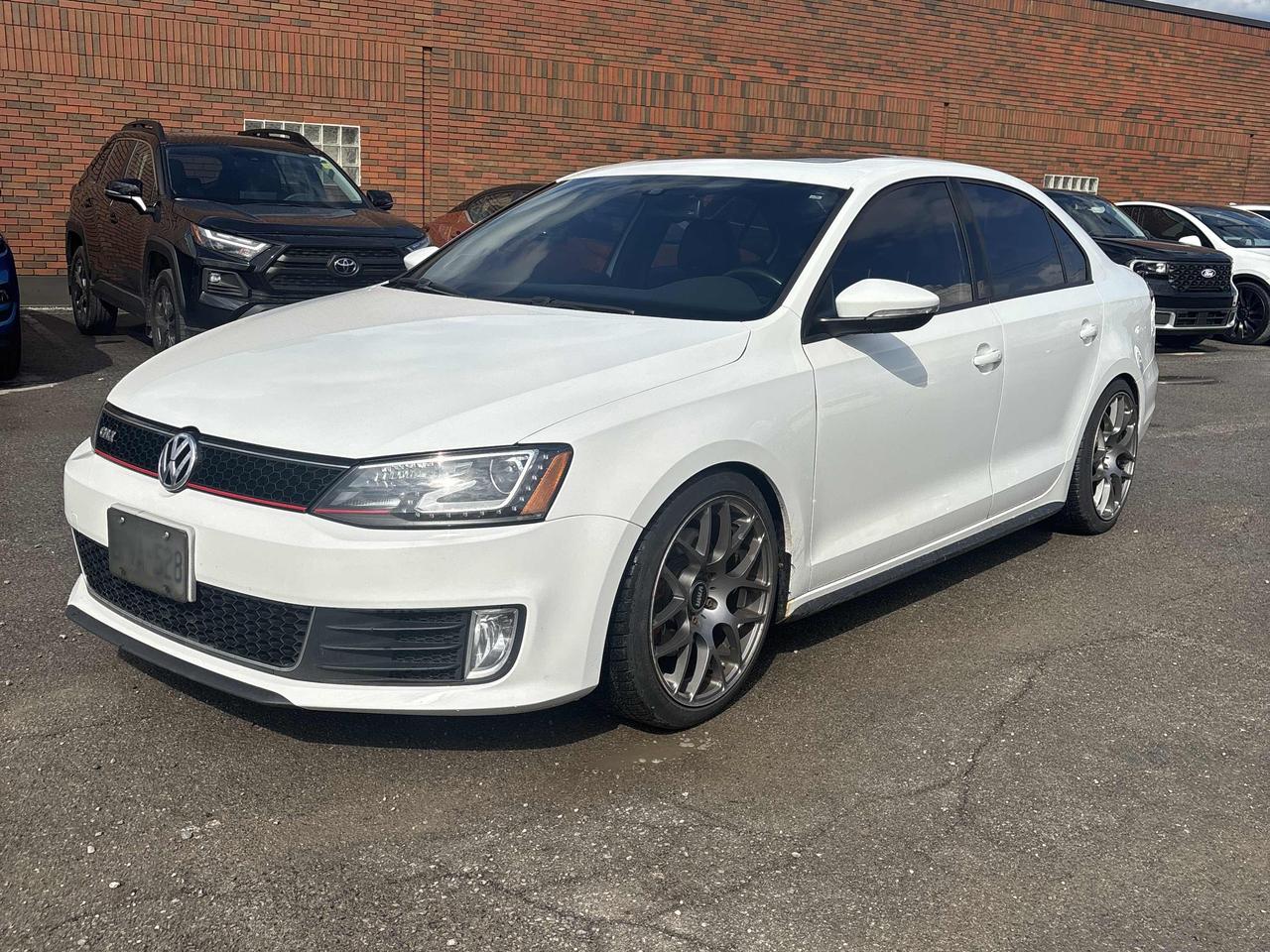 Used 2015 Volkswagen Jetta GLI / ONE OWNER / NO ACCIDENT/ MINT CONDITION / AC for sale in Scarborough, ON