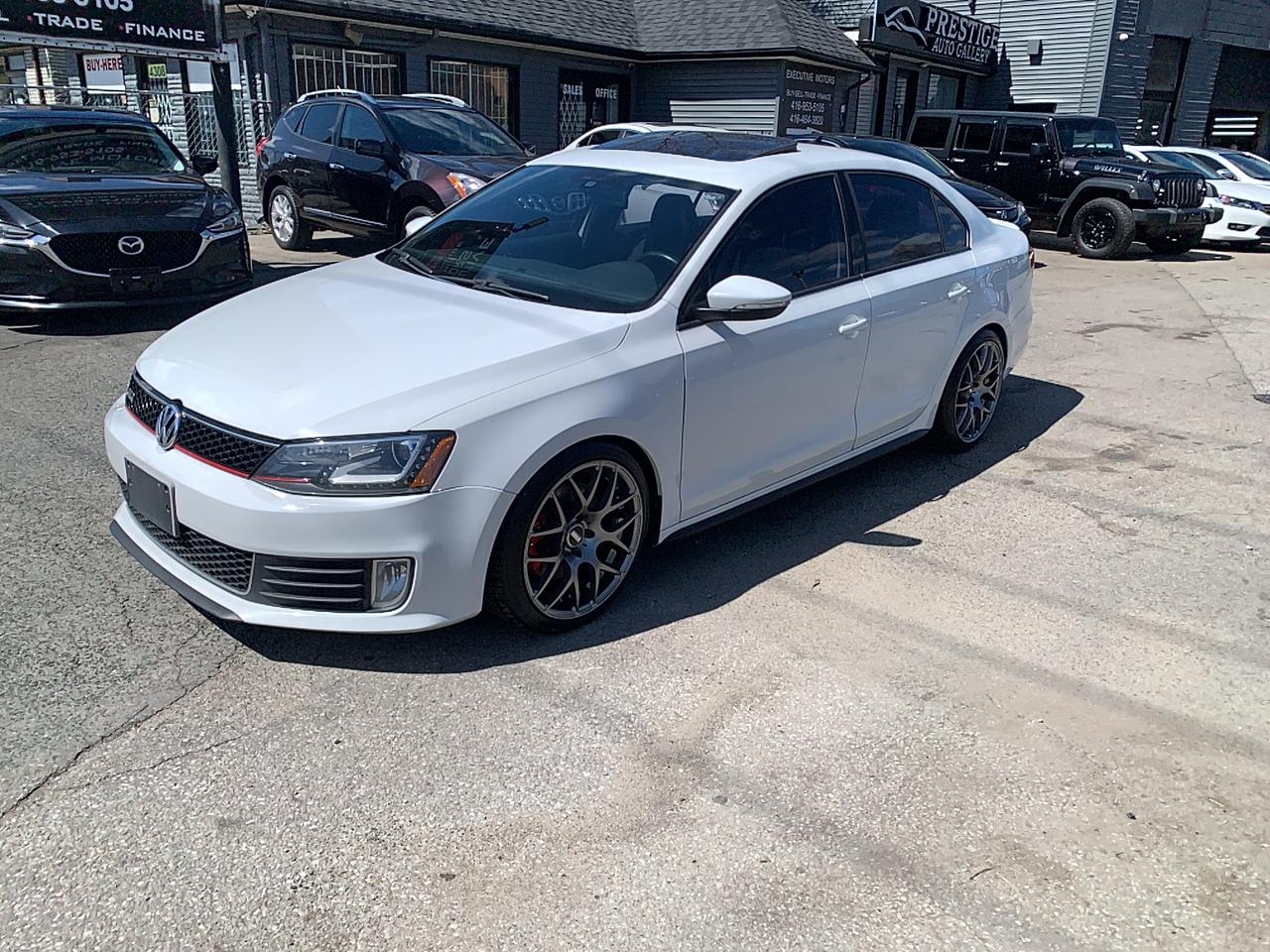 2015 Volkswagen Jetta GLI / ONE OWNER / NO ACCIDENT/ MINT CONDITION / AC Photo