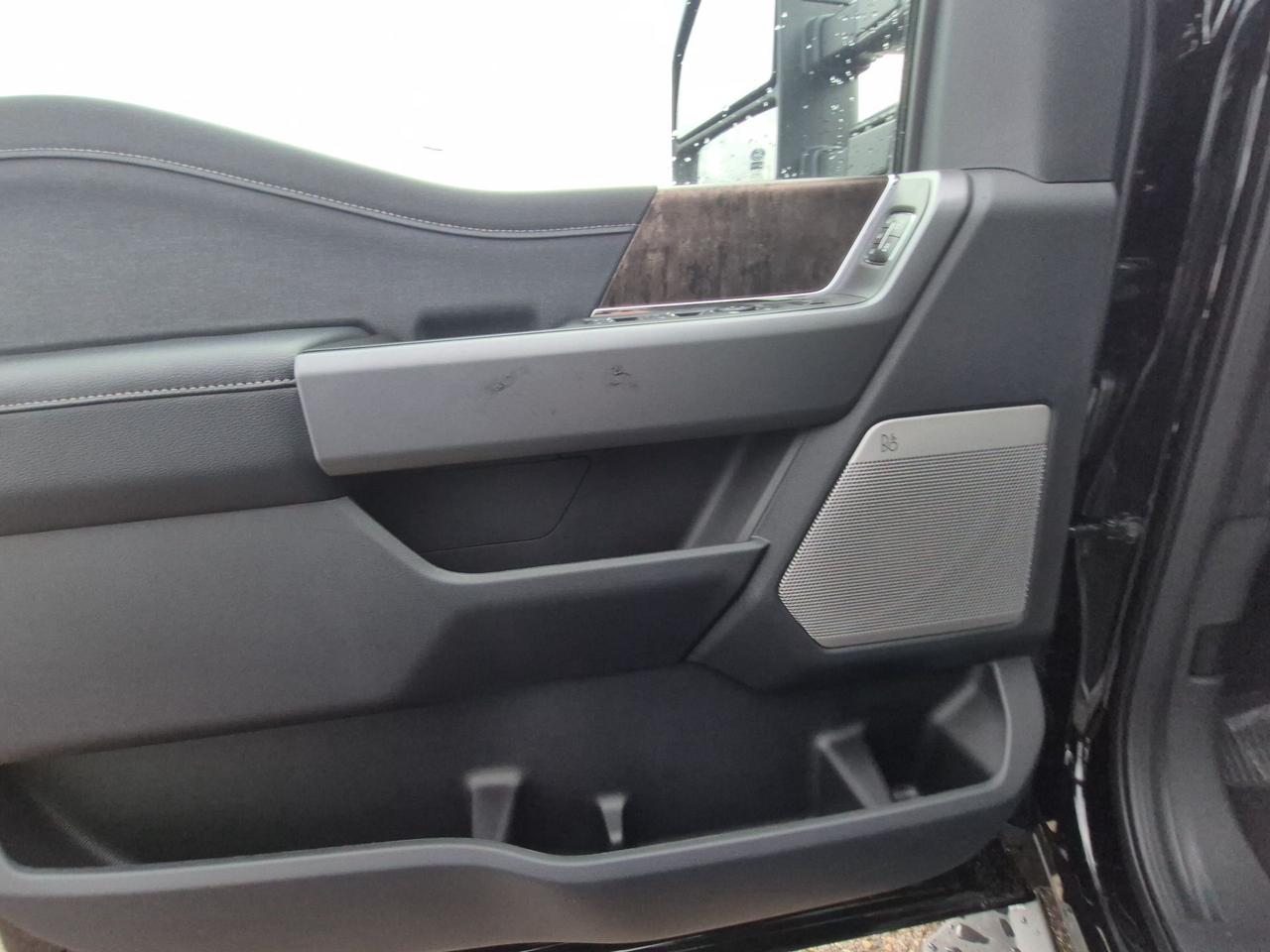 2026 Ford F-250 Super Duty SRW LARIAT 4WD CREW CAB 6.75' BOX Photo