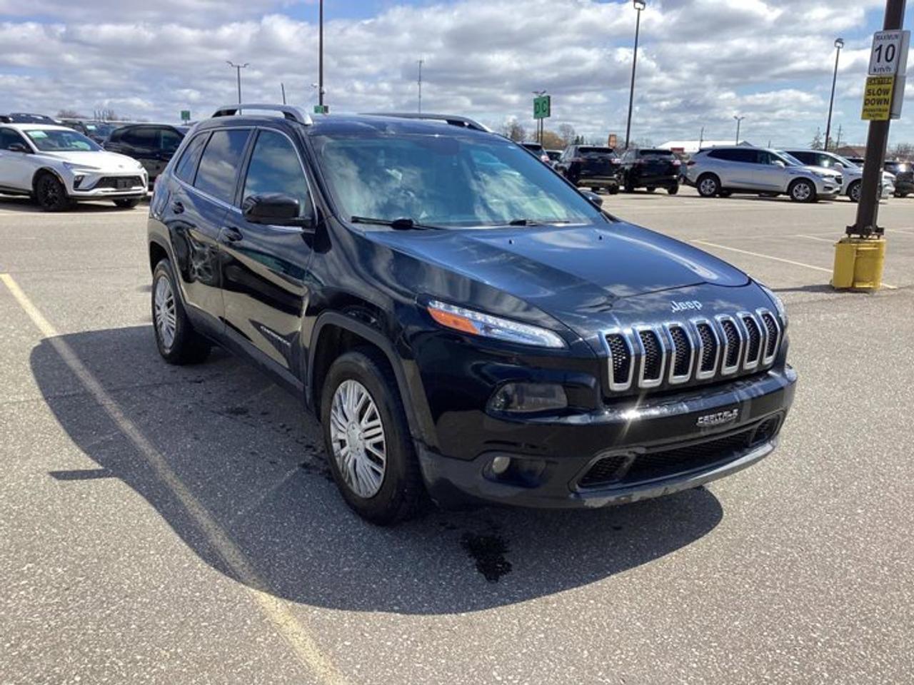 2018 Jeep Cherokee North 4x4 | No accidents | Leather Seats Photo3