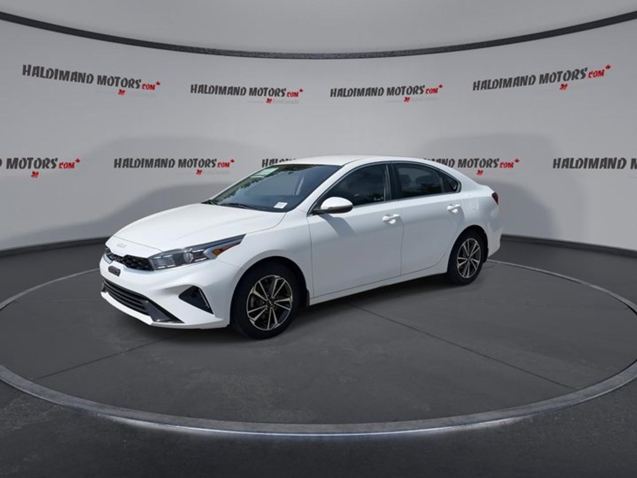 2024 Kia Forte EX | Heated Steering Wheel Photo