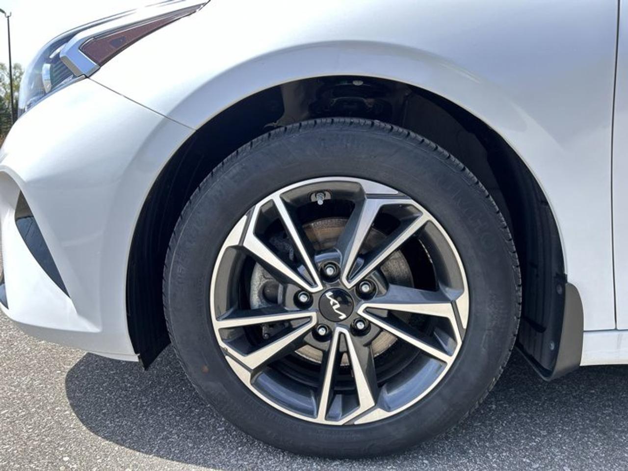 2024 Kia Forte EX | Heated Steering Wheel Photo