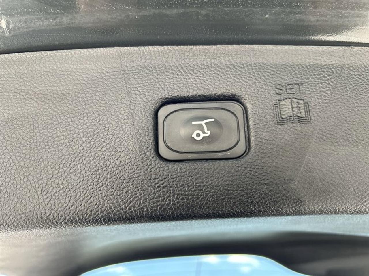 2024 Ford Edge SEL AWD | NAVIGATION Photo