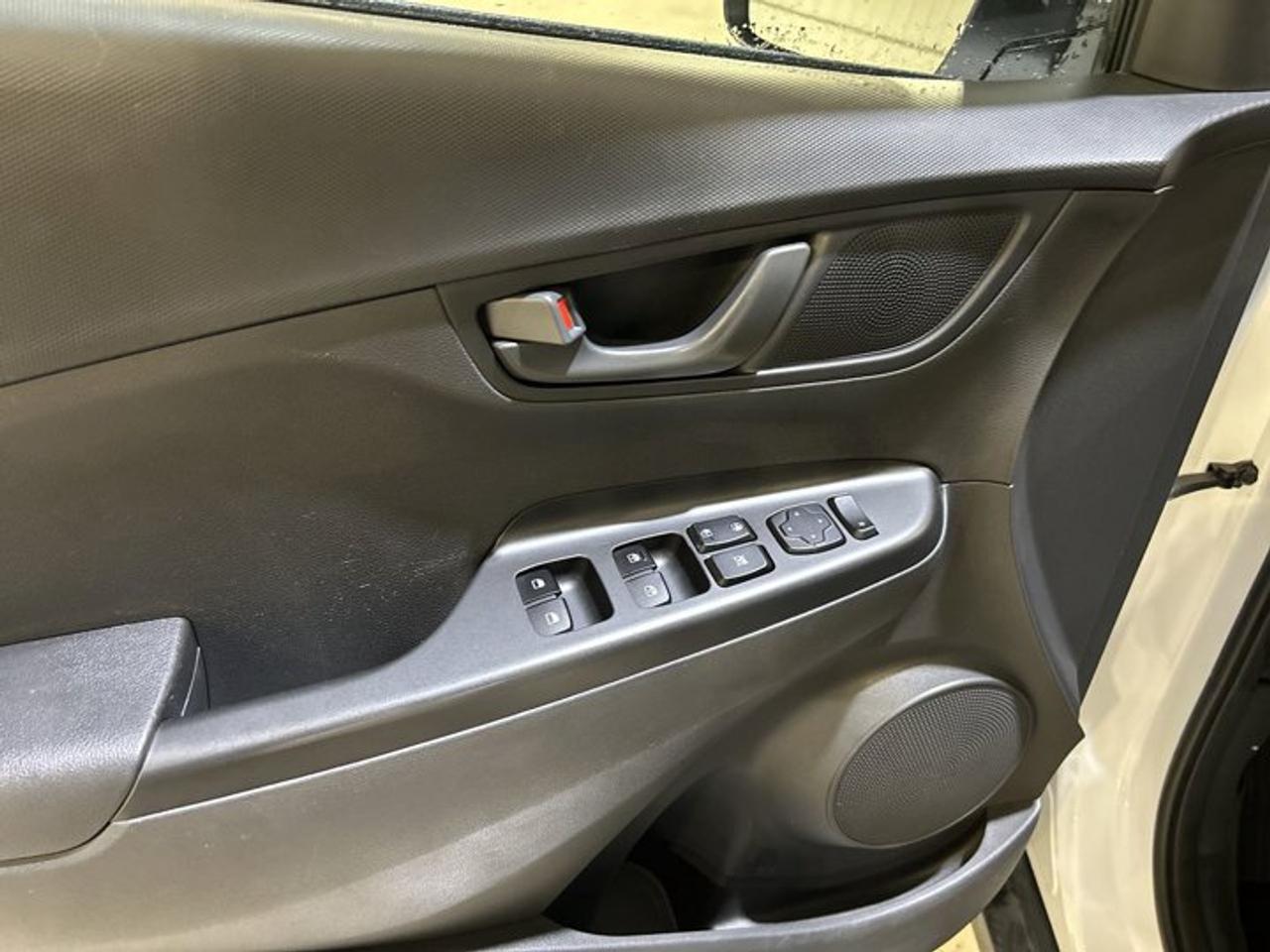 2023 Hyundai KONA Preferred AWD | Heated Steering Wheel Photo