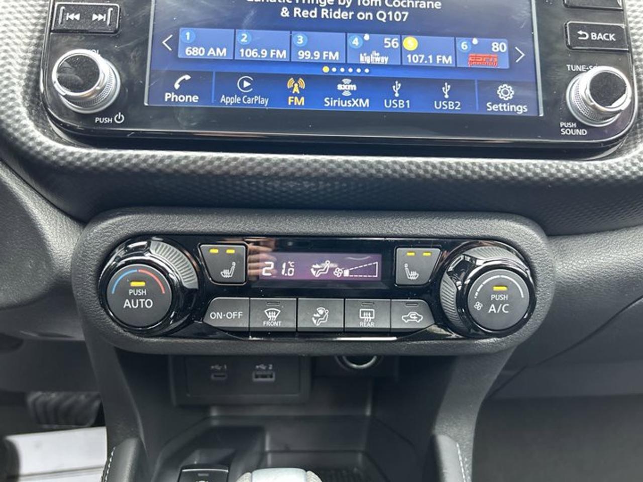 2025 Nissan Kicks Play SV FWD | No Accidents | Heated Steering Wheel Photo