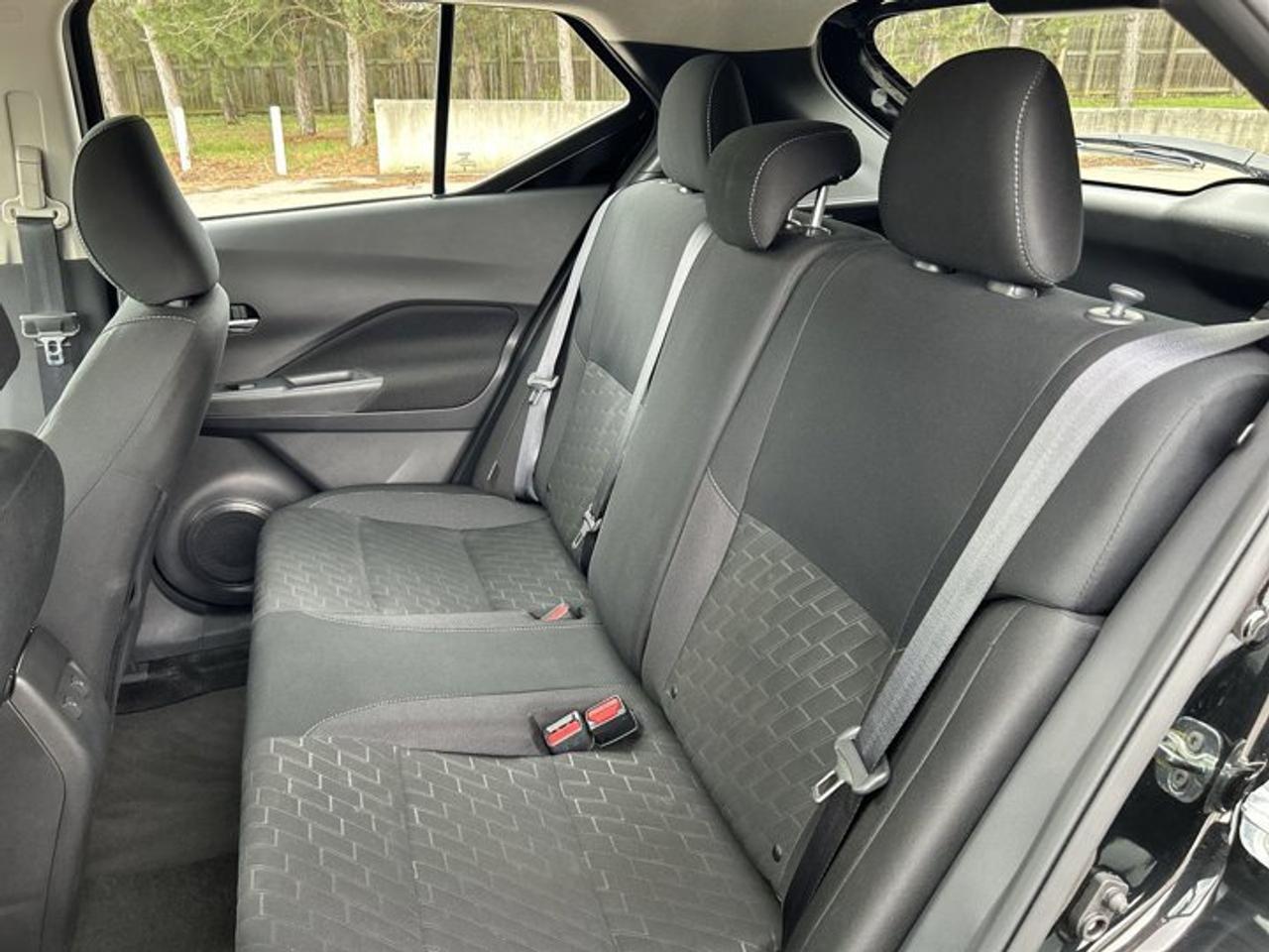 2025 Nissan Kicks Play SV FWD | No Accidents| Heated Steering Wheel Photo