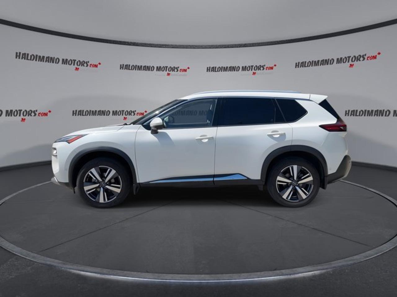 2023 Nissan Rogue Platinum AWD | No Accidents Photo