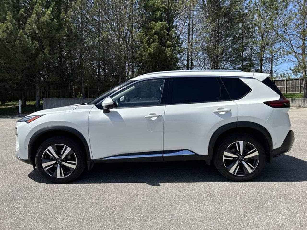 2023 Nissan Rogue Platinum AWD | No Accidents Photo