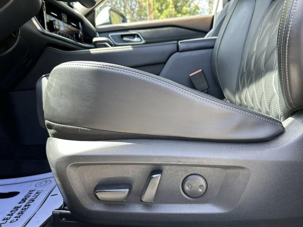 2023 Nissan Rogue Platinum AWD | No Accidents Photo