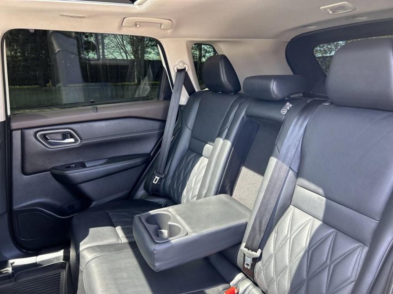 2023 Nissan Rogue Platinum AWD | No Accidents Photo