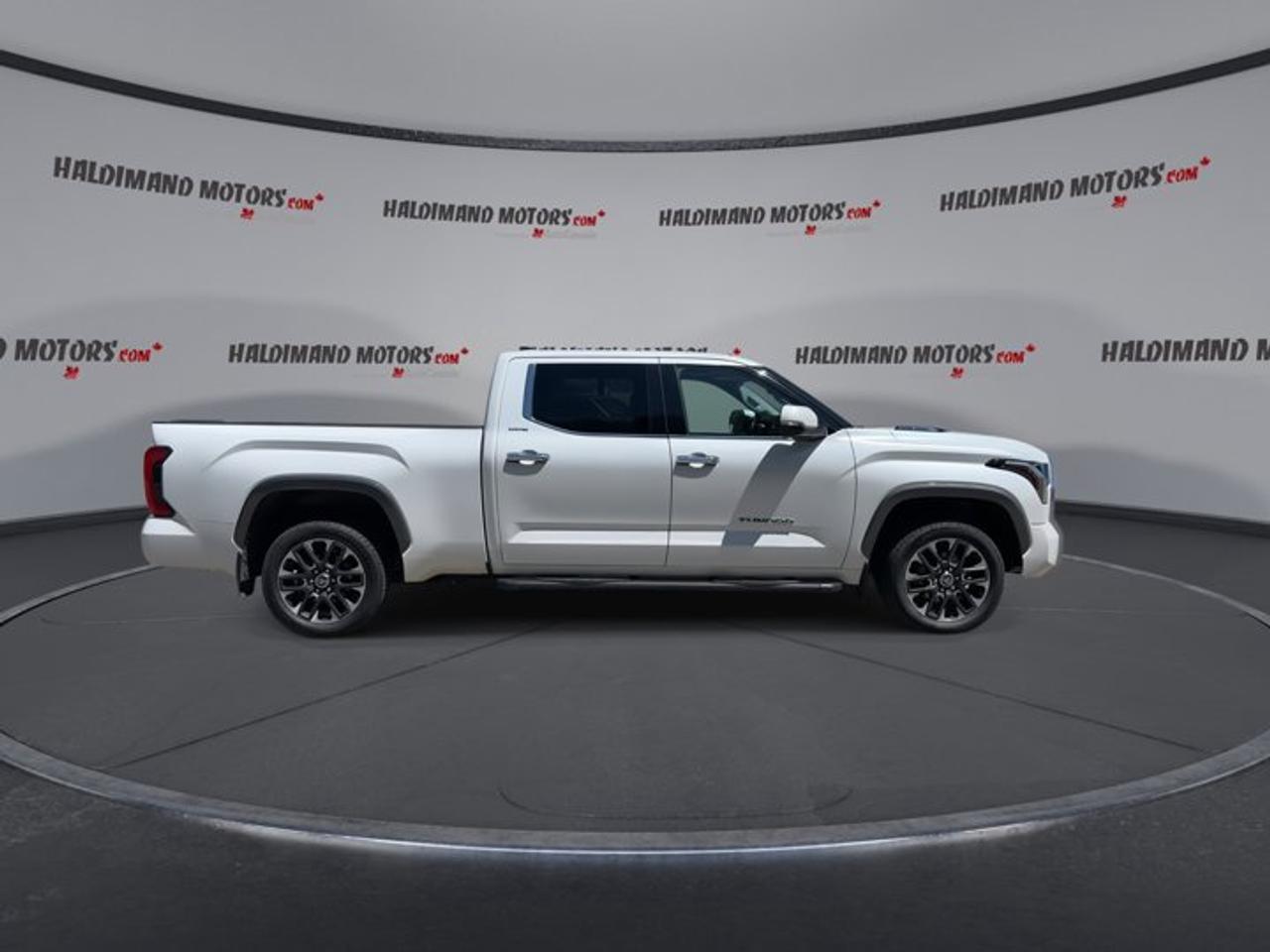 2023 Toyota Tundra Limited Crewmax 4x4 Hybrid | No Accidents | Ventilated Front Seats Photo