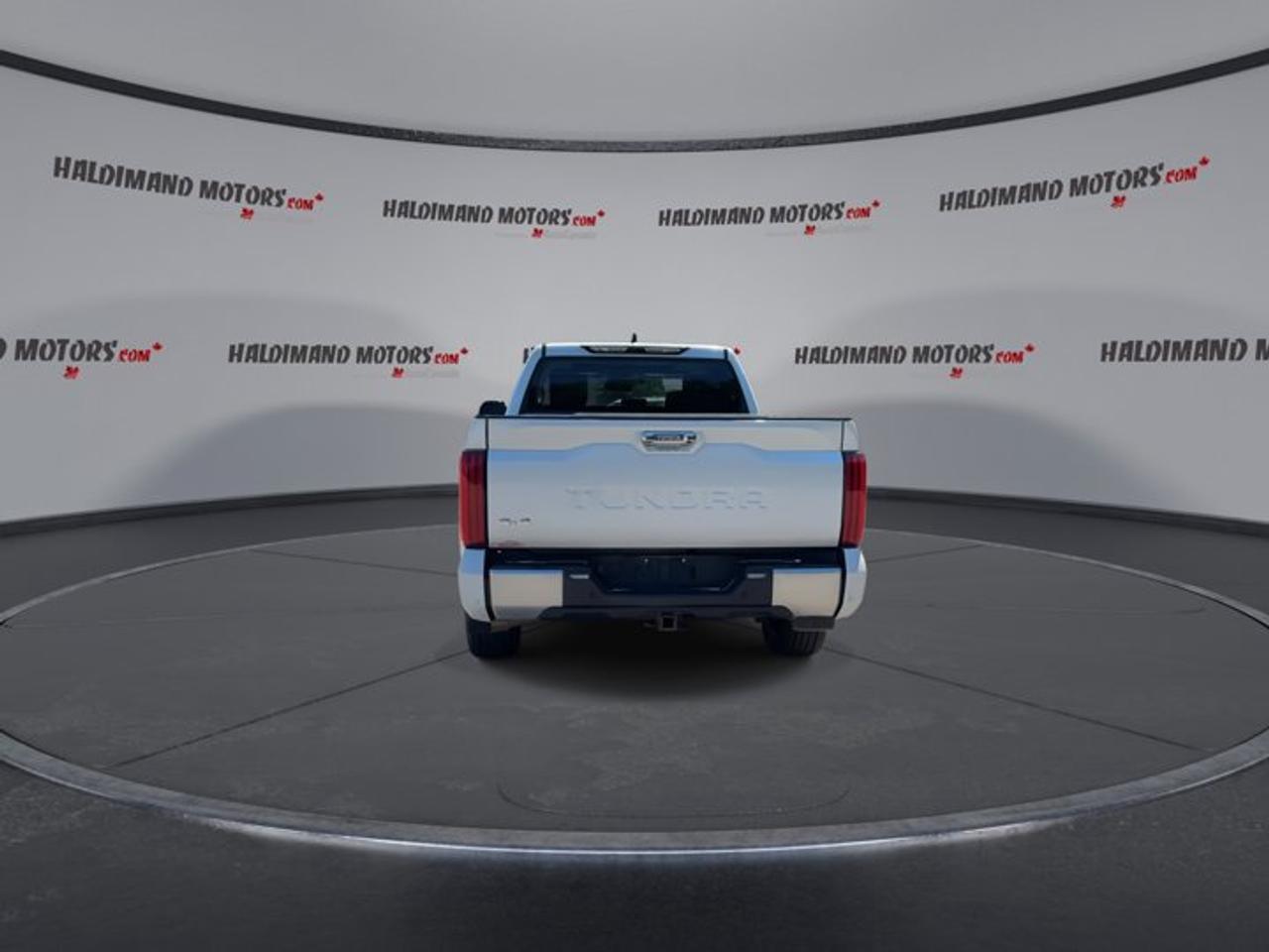 2023 Toyota Tundra Limited Crewmax 4x4 Hybrid | No Accidents | Ventilated Front Seats Photo