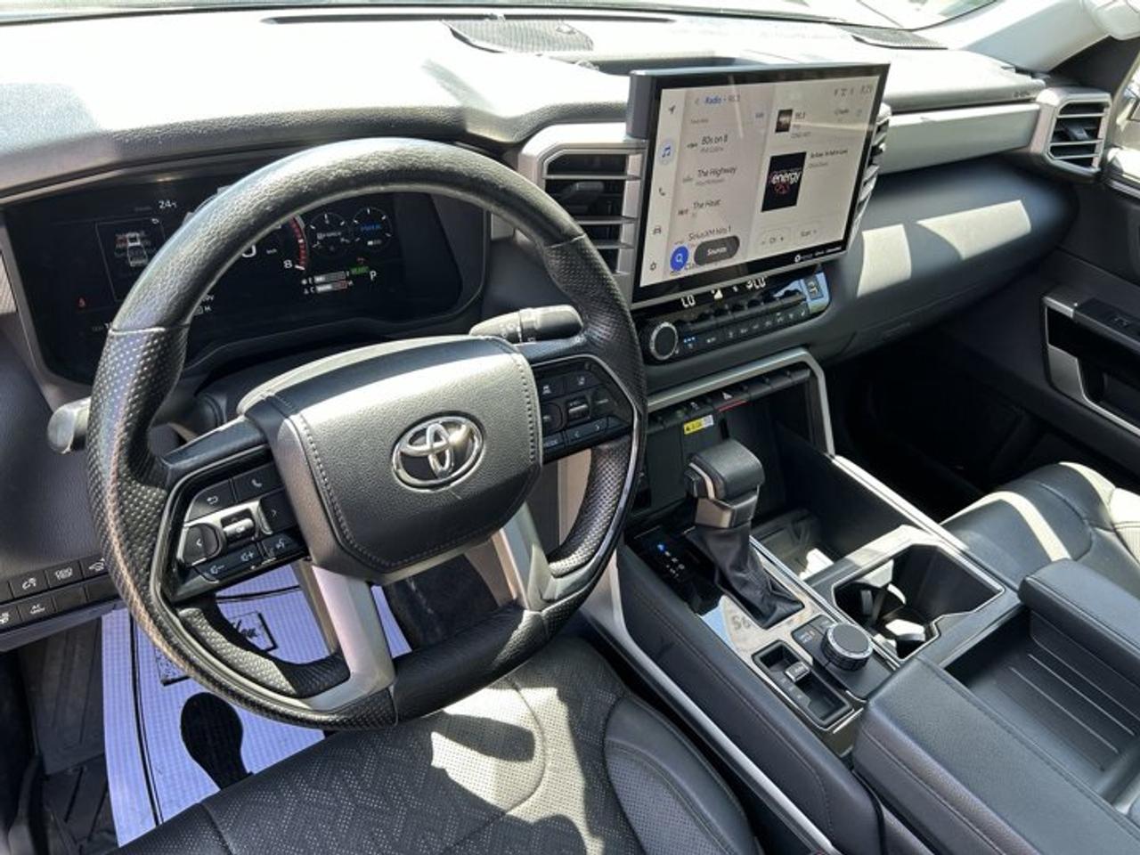 2023 Toyota Tundra Limited Crewmax 4x4 Hybrid | No Accidents | Ventilated Front Seats Photo
