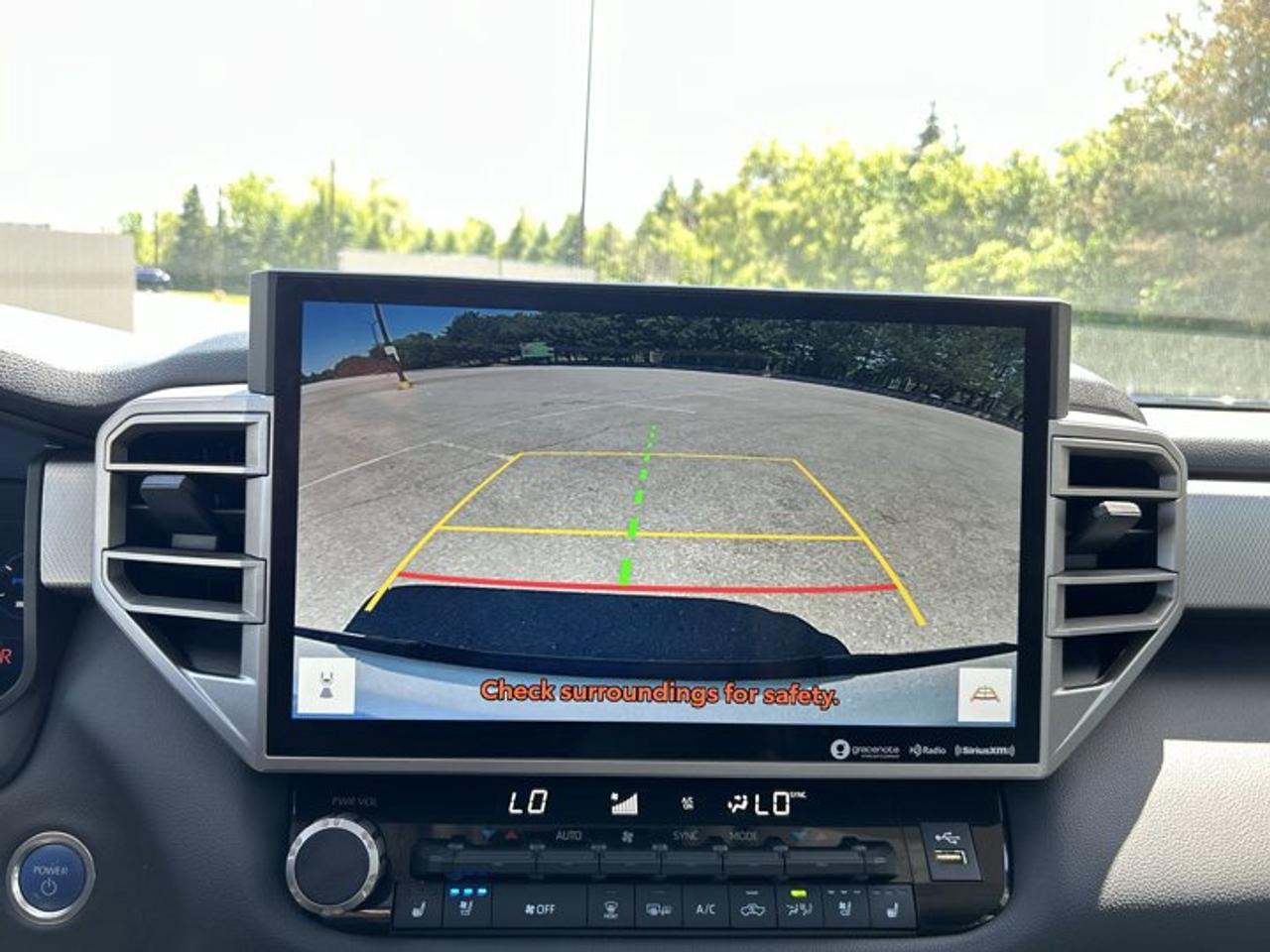 2023 Toyota Tundra Limited Crewmax 4x4 Hybrid | No Accidents | Ventilated Front Seats Photo