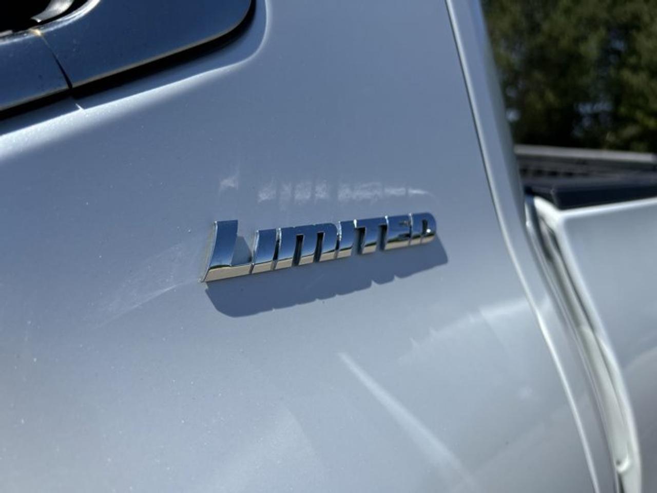 2023 Toyota Tundra Limited Crewmax 4x4 Hybrid | No Accidents | Ventilated Front Seats Photo