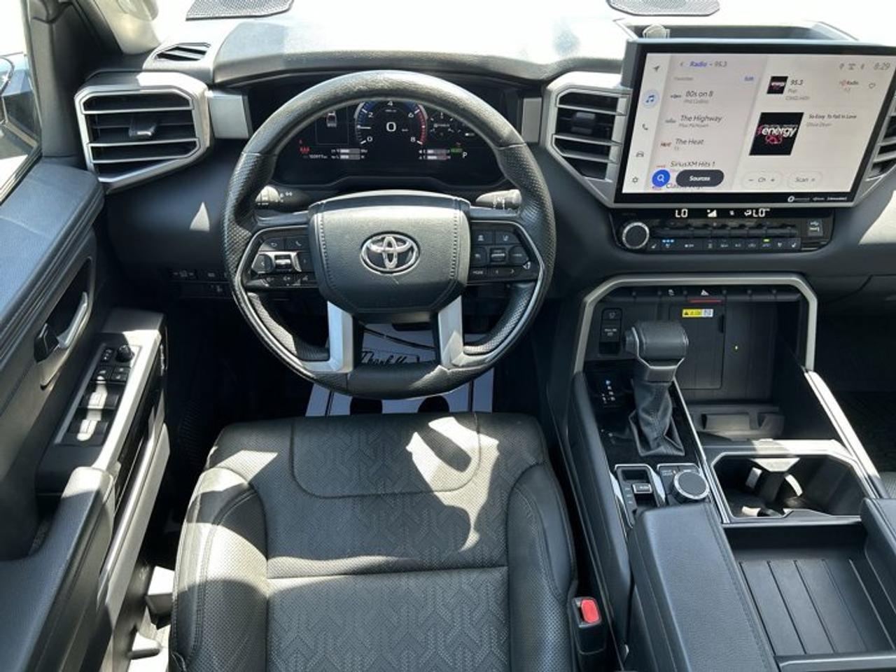 2023 Toyota Tundra Limited Crewmax 4x4 Hybrid | No Accidents | Ventilated Front Seats Photo