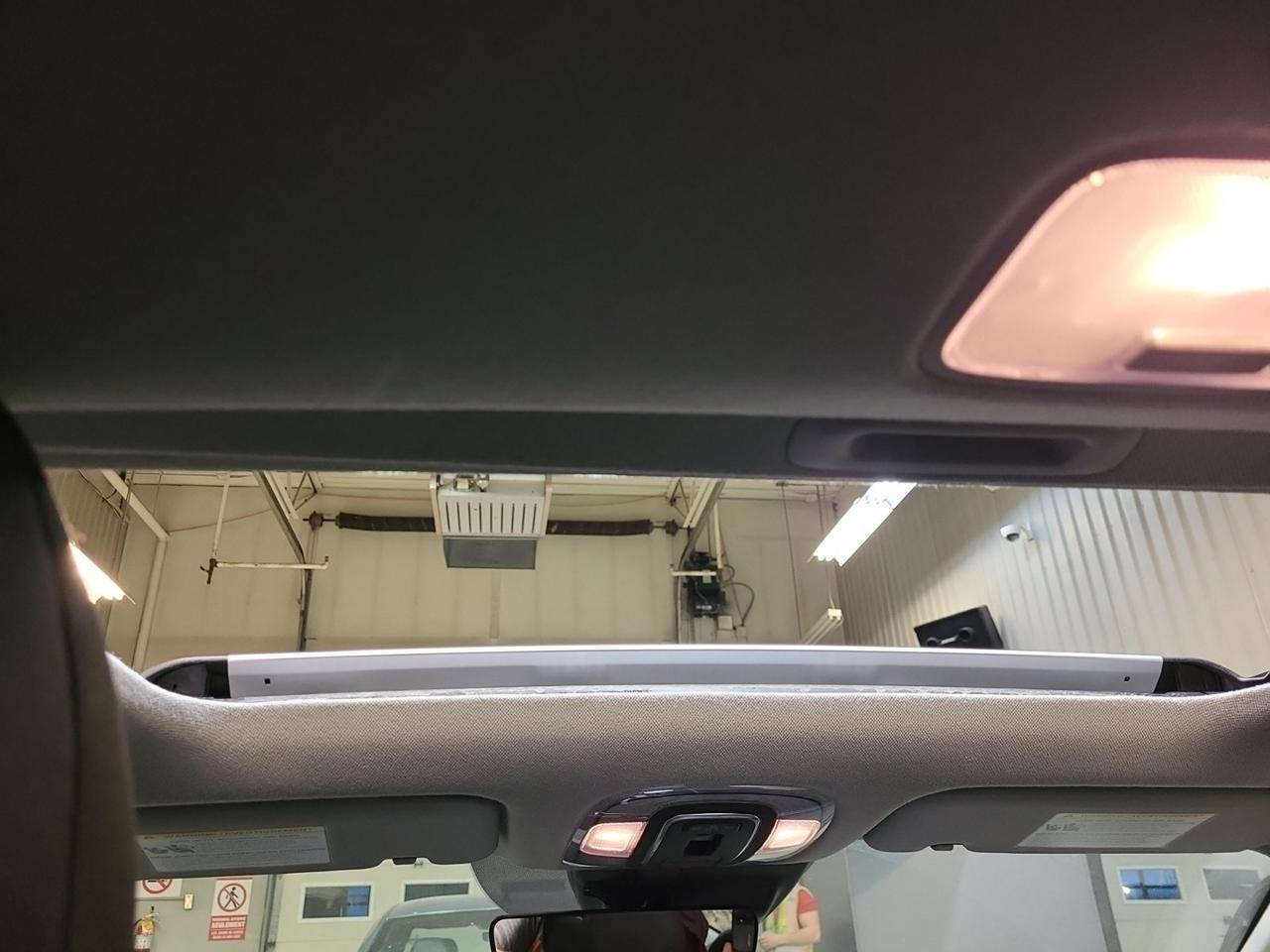 2025 Hyundai Elantra Preferred Photo