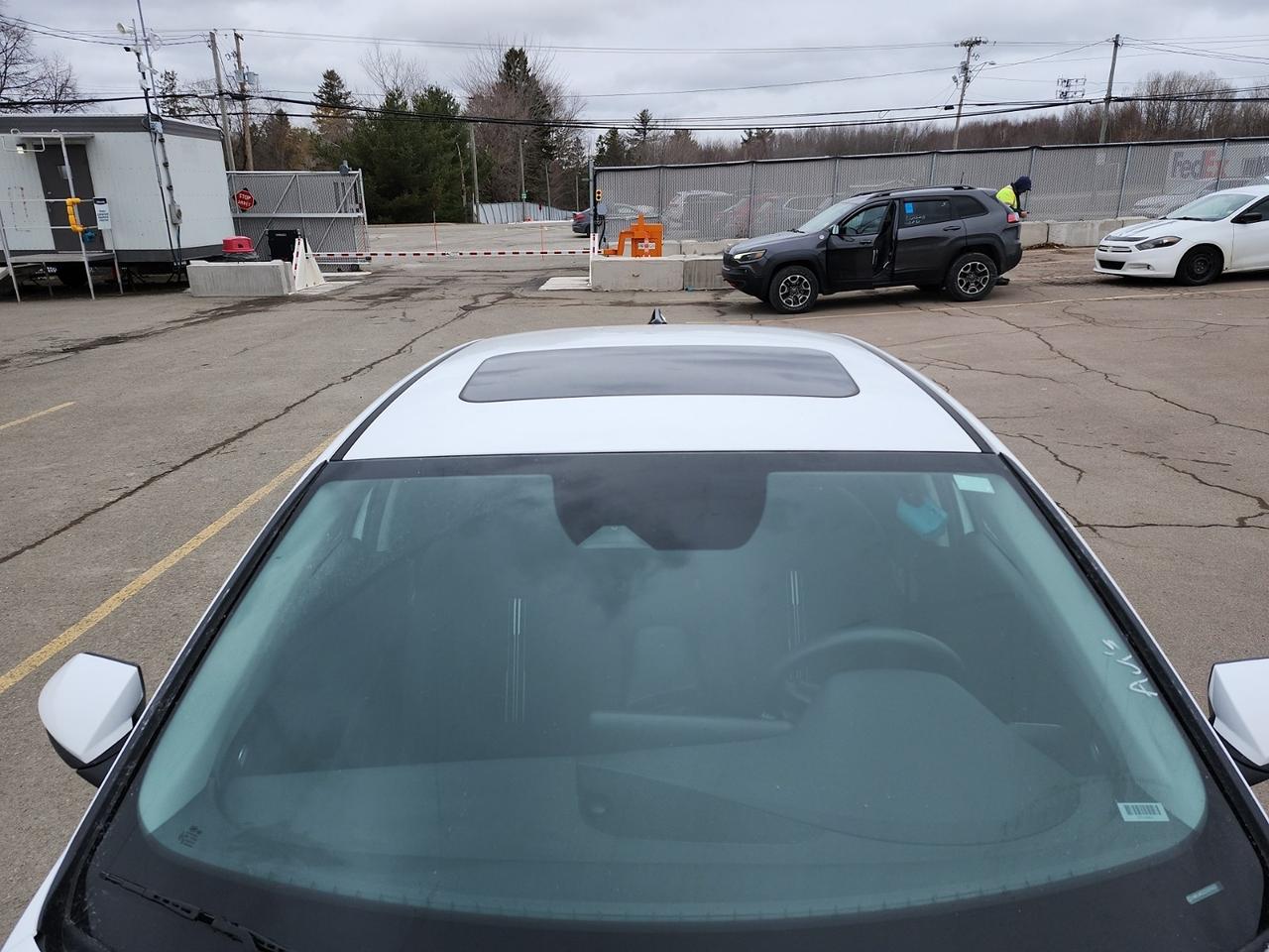 2025 Hyundai Elantra Preferred Photo