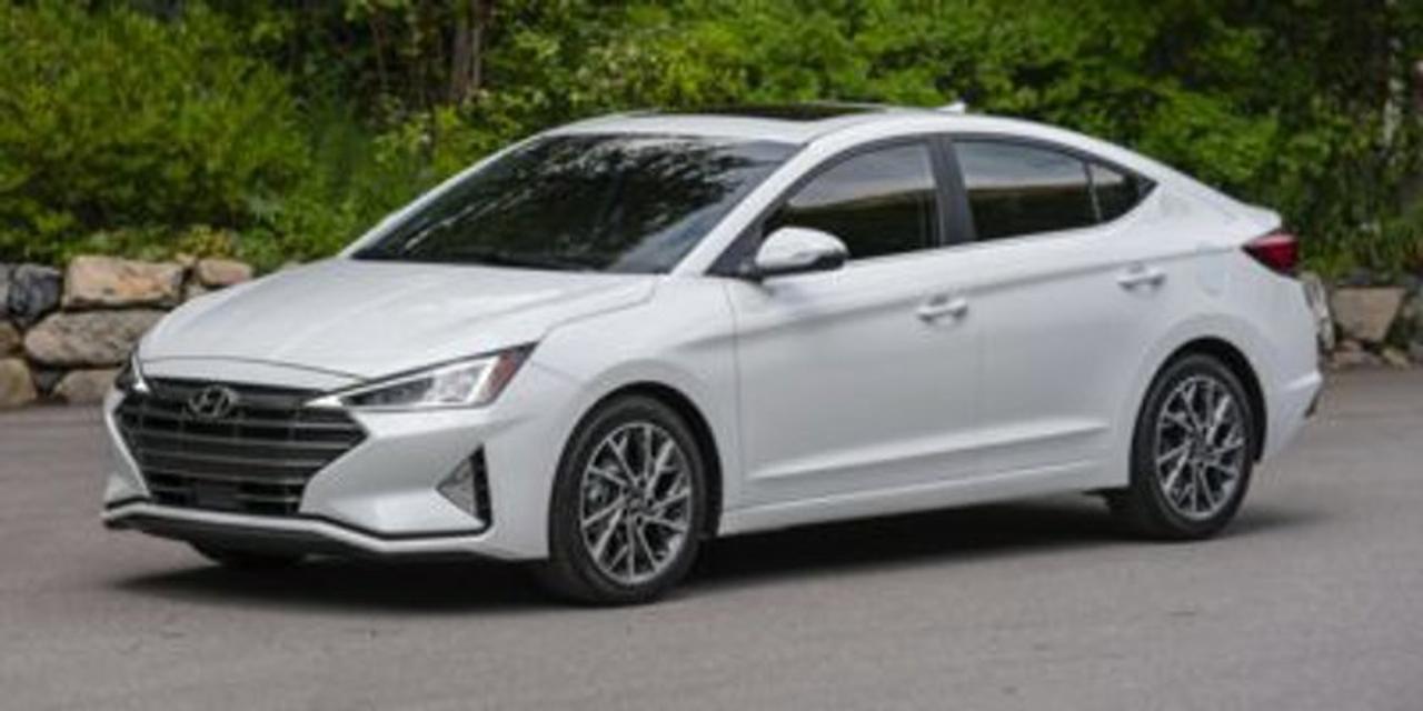 Used 2020 Hyundai Elantra Preferred w/Sun & Safety Package for sale in Innisfil, ON