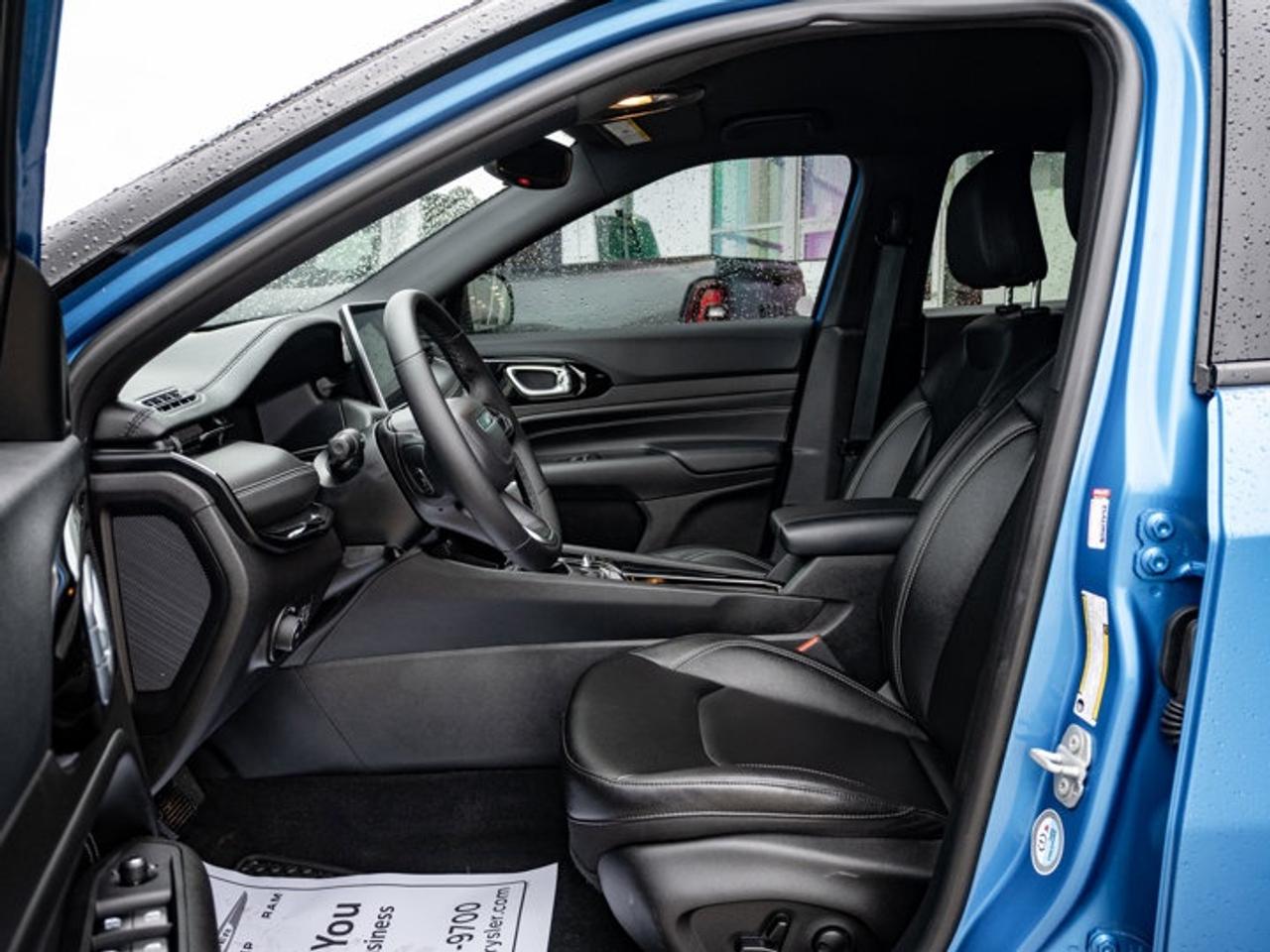 2024 Jeep Compass Altitude Photo