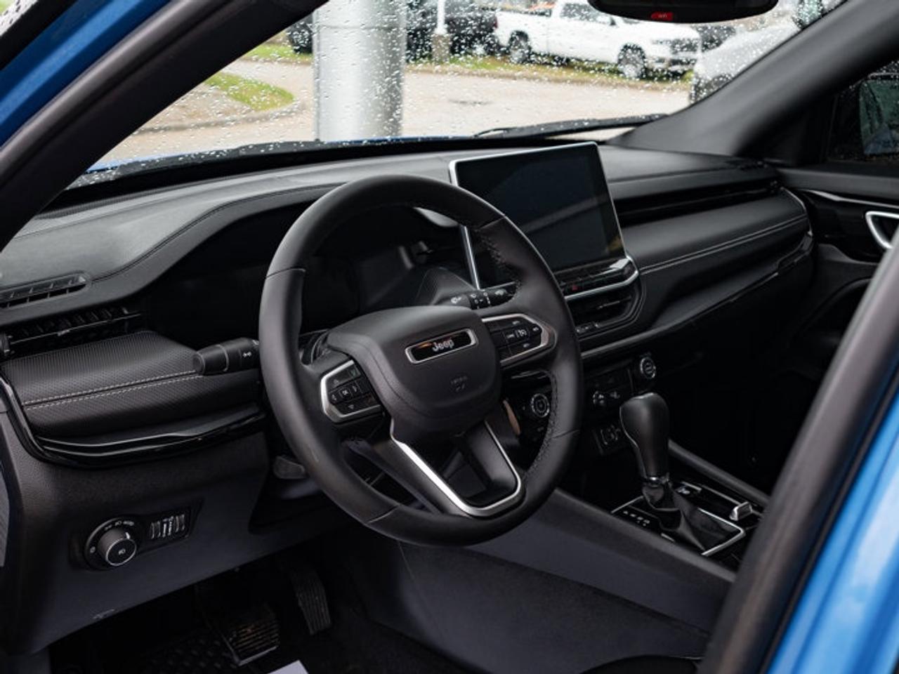 2024 Jeep Compass Altitude Photo