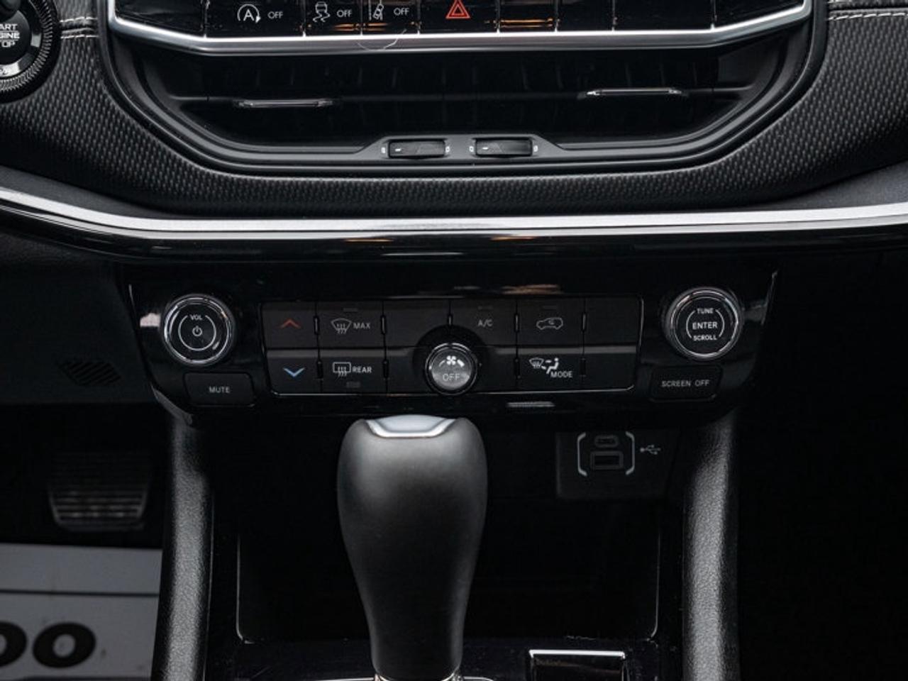 2024 Jeep Compass Altitude Photo