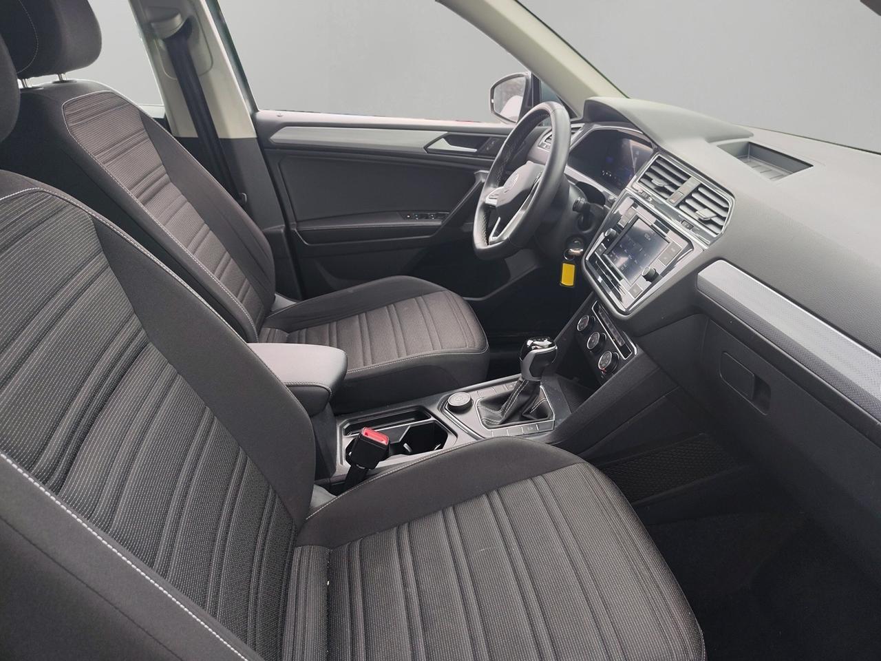 2024 Volkswagen Tiguan Trendline Photo