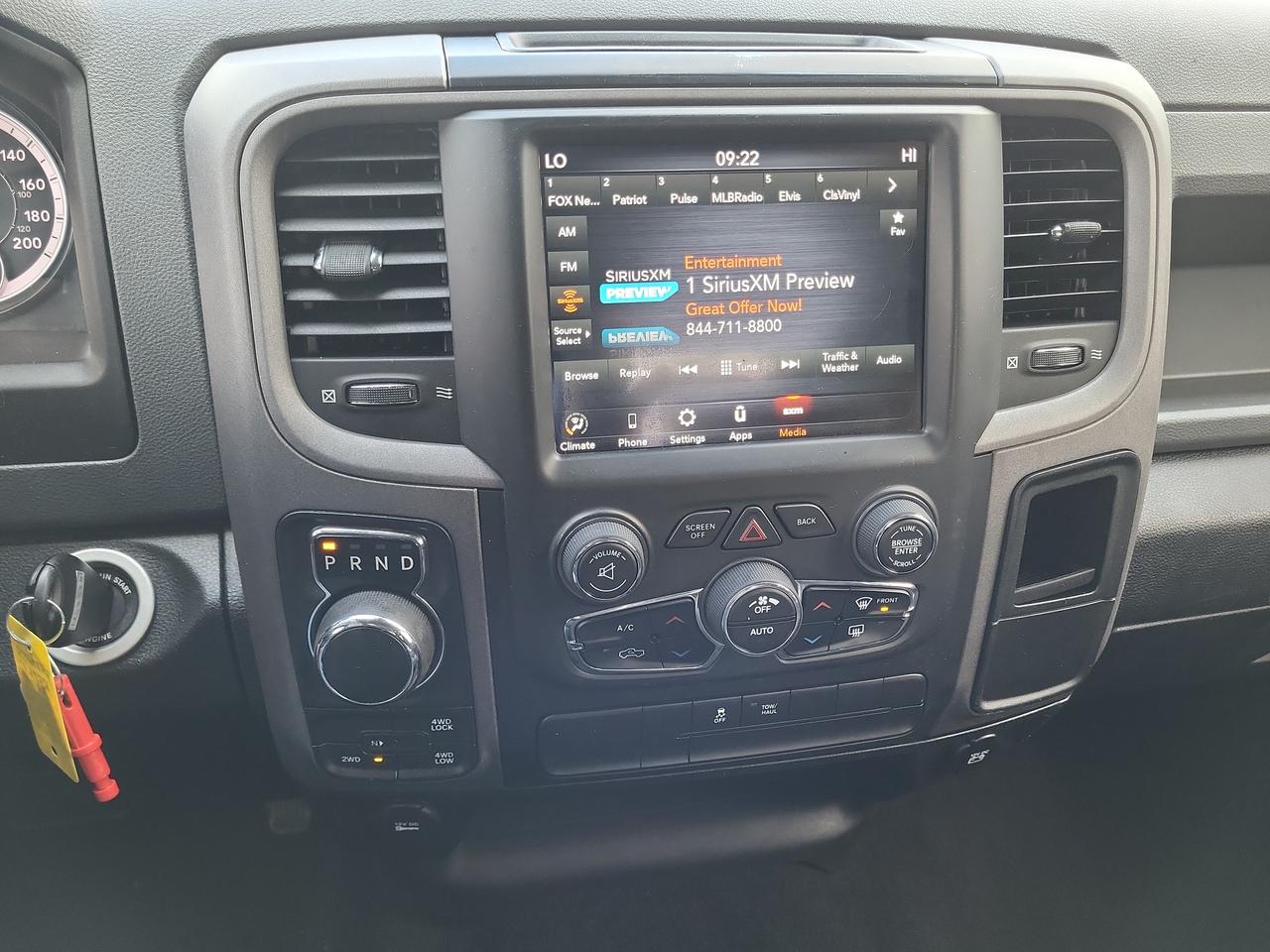 2020 RAM 1500 Classic EXPRESS Photo