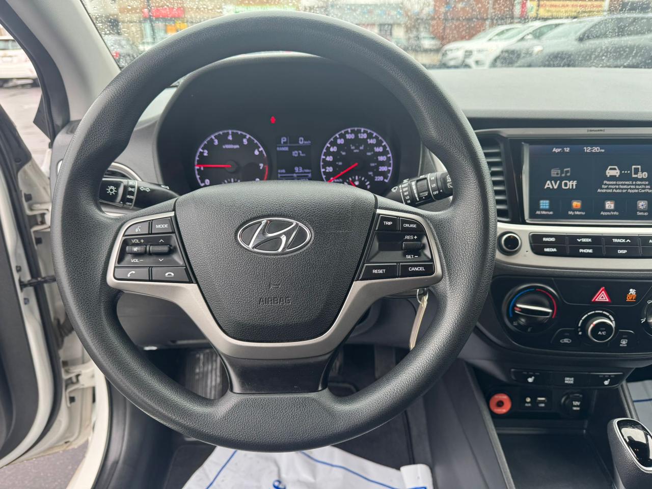 2019 Hyundai Accent SE Photo