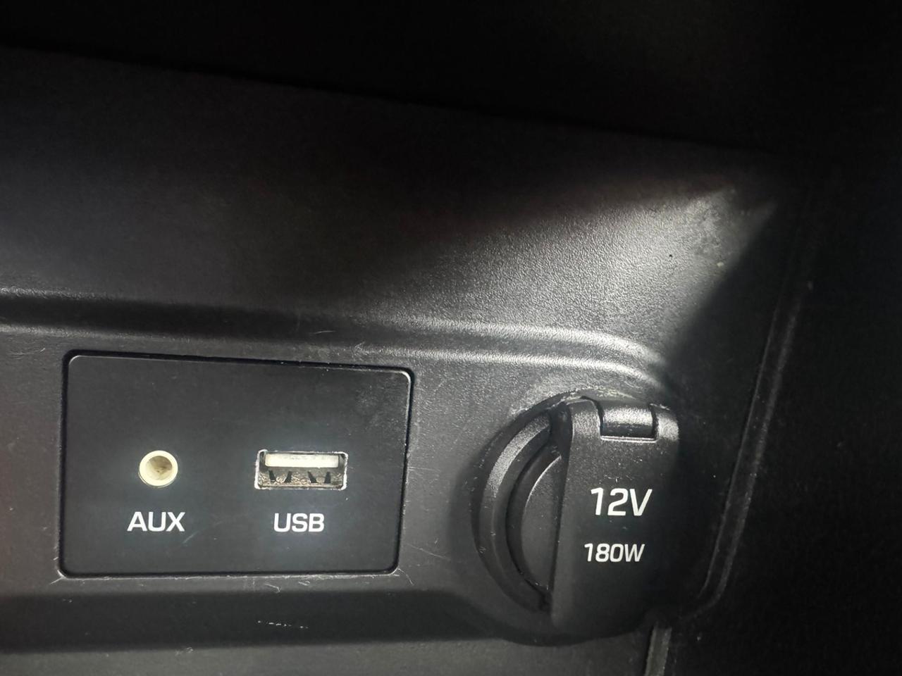 2019 Hyundai Accent SE Photo