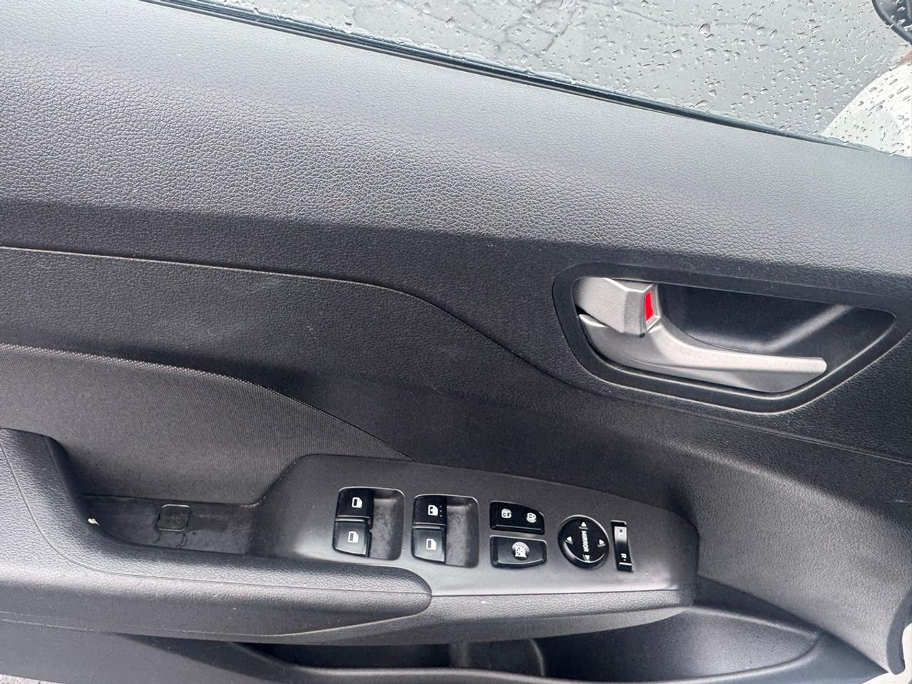2019 Hyundai Accent SE Photo