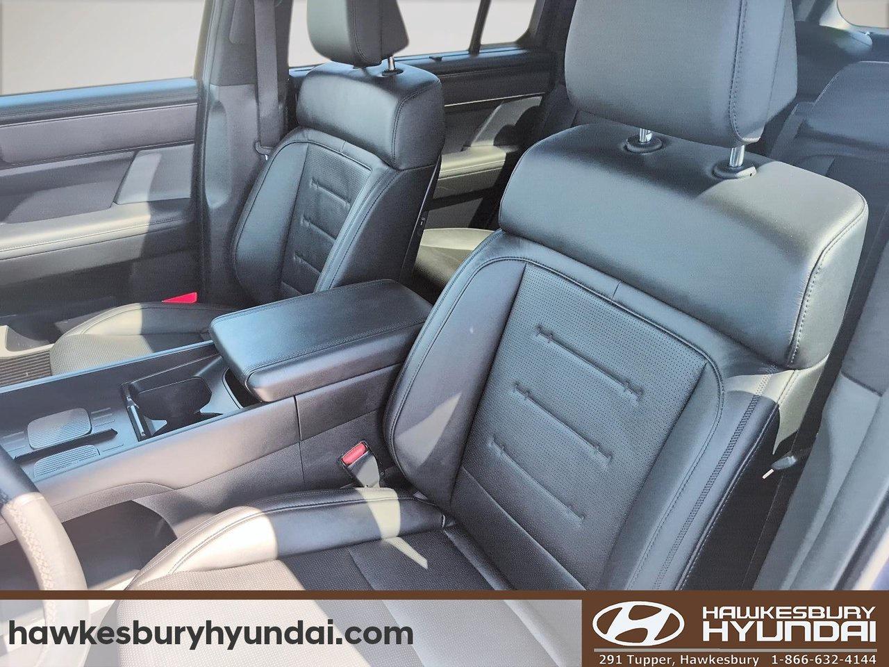 2024 Hyundai Santa Fe Ultimate Calligraphy Photo