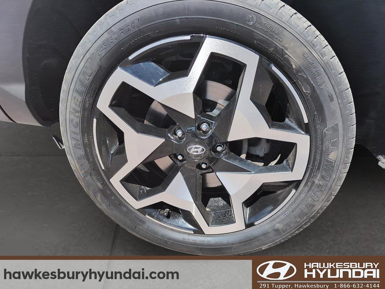 2024 Hyundai Santa Cruz TREND Photo
