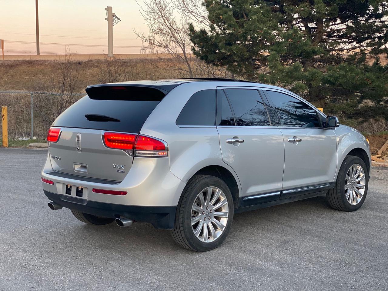 2014 Lincoln MKX AWD | LEATHER | PANOROOF Photo