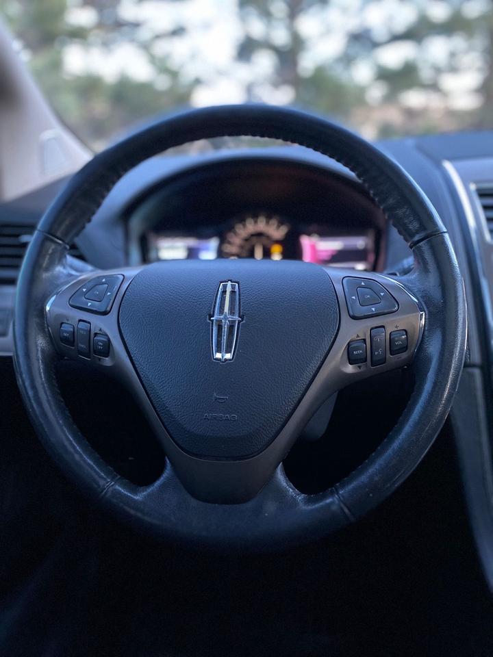 2014 Lincoln MKX AWD | LEATHER | PANOROOF Photo