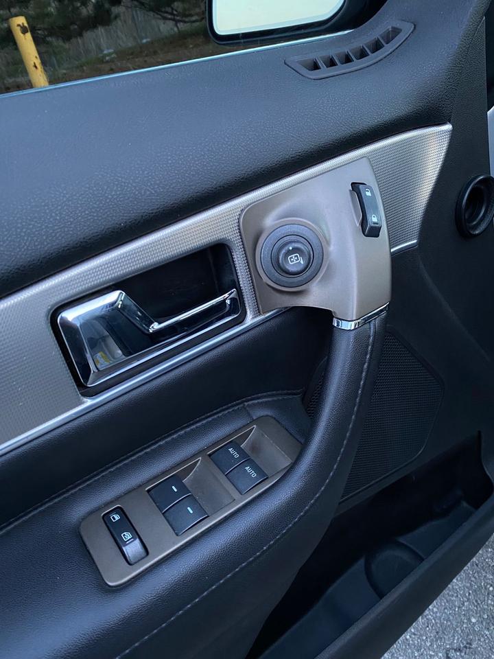 2014 Lincoln MKX AWD | LEATHER | PANOROOF Photo
