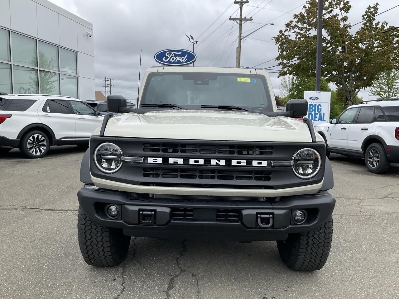 2026 Ford Bronco Big Bend Photo1