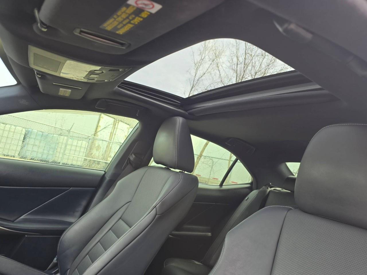 2015 Lexus IS 250 4DR SDN AWD Photo