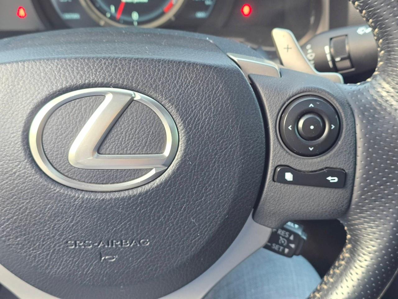 2015 Lexus IS 250 4DR SDN AWD Photo