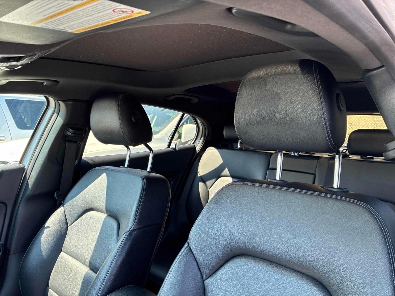 2018 Mercedes-Benz GLA GLA 250 4MATIC SUV Photo
