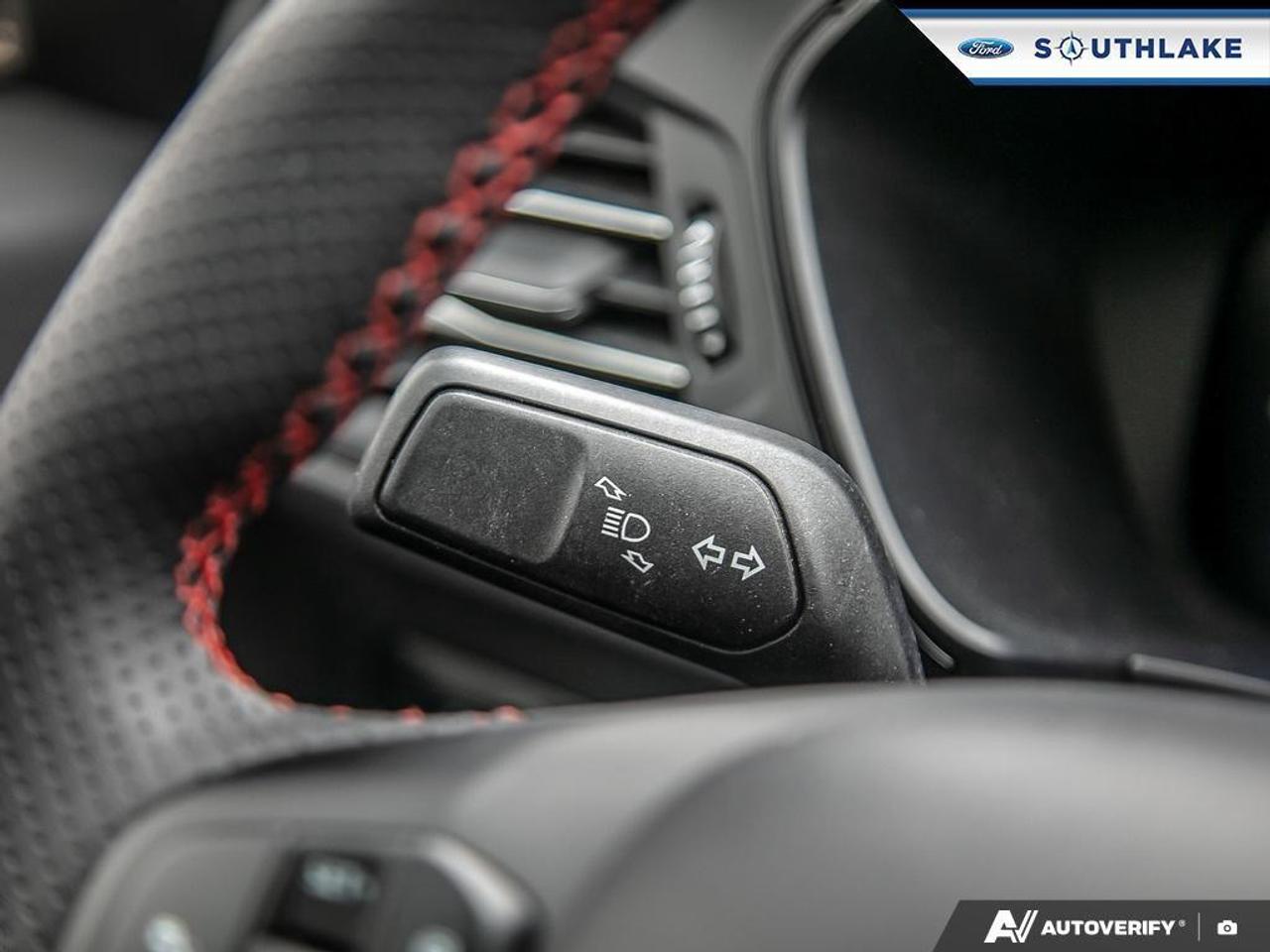 2023 Ford Escape ST-Line 4dr All-Wheel Drive Photo