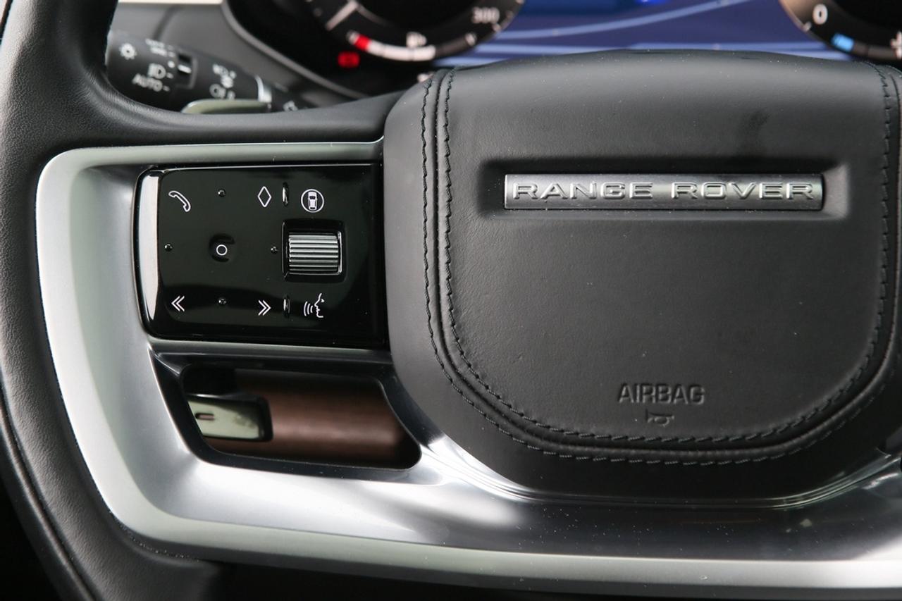 2024 Land Rover Range Rover SE P400 SWB Photo