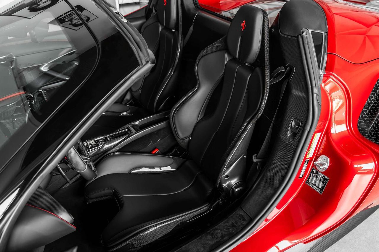 2023 Ferrari 296 GTS  Photo