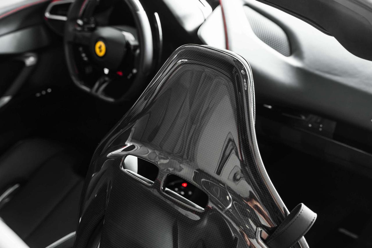 2023 Ferrari 296 GTS  Photo