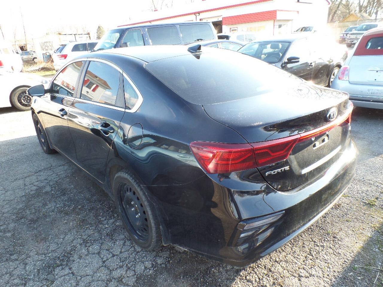 2020 Kia Forte EX IVT Photo