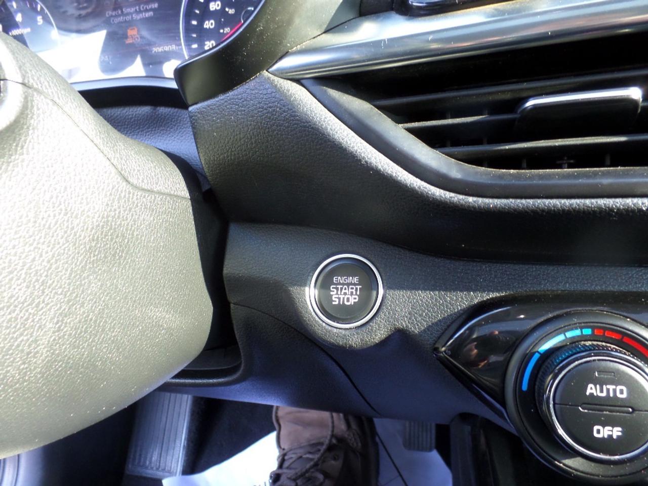 2020 Kia Forte EX IVT Photo